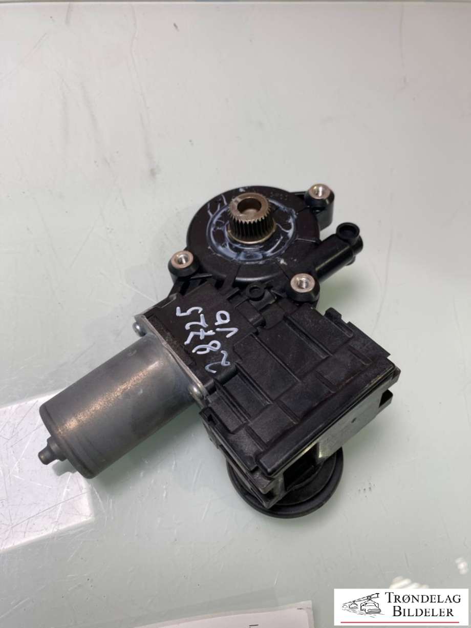 Ruteheis, kun motor, venstre bak til Suzuki Across, 2020-->>  (T8572-01253-000)