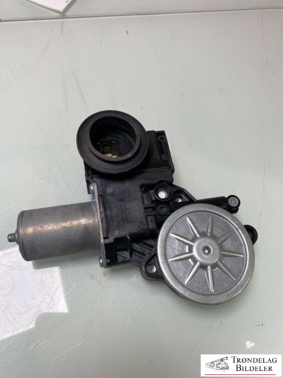 Ruteheis, kun motor, venstre bak til Suzuki Across 2020-->>  (T8572-01253-000|)