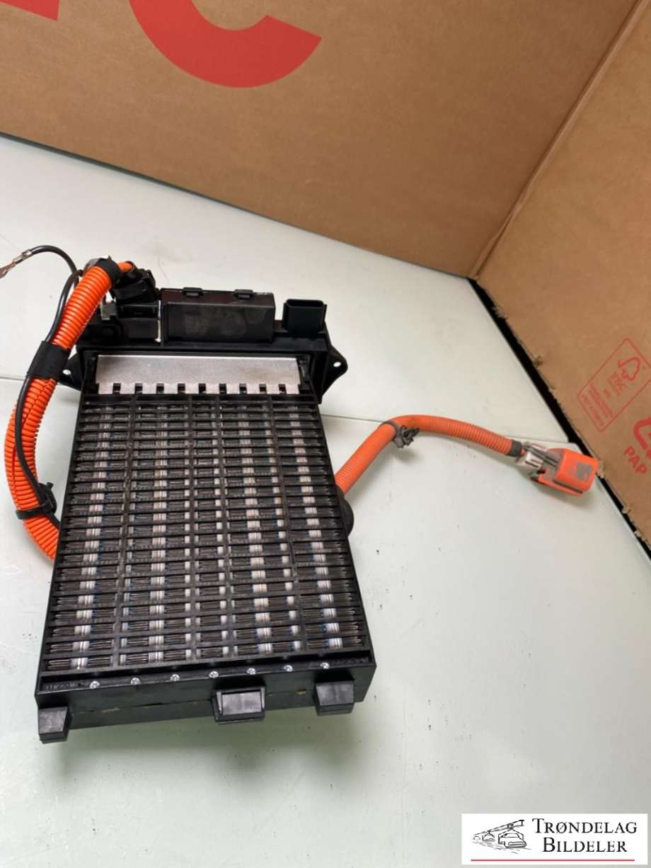 Varmeapparat PTC-heater til Nissan Leaf 2018-->> (Type II)  (27143-3NF1B|27143-3NF0B|27143-3NF1A|27143-3NF0A)