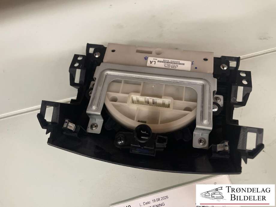 Varmeapparat betjening til Nissan Note 2013-2017 (Type II) (275003VV0A|275003VV3A|)