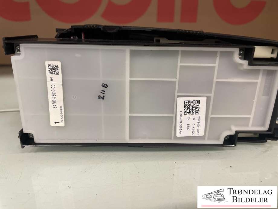 Bilstereo betjeningspanel til Lexus CT 2010-2020  (8478248010|8401376010C0|)