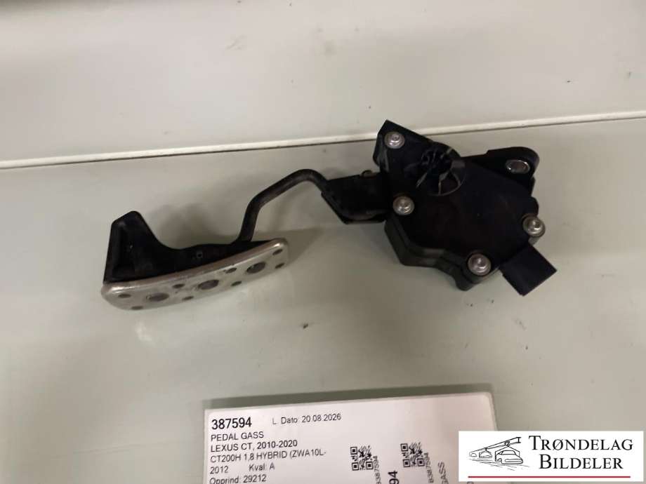 Pedal gass til Lexus CT 2010-2020  (7811076041|7811076111|)