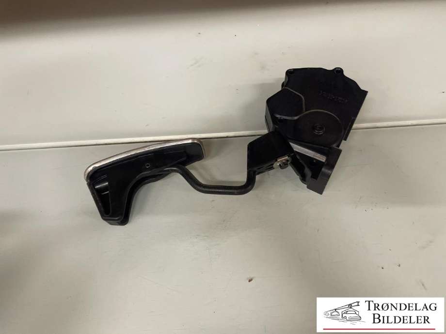 Pedal gass til Lexus CT 2010-2020  (7811076041|7811076111|)