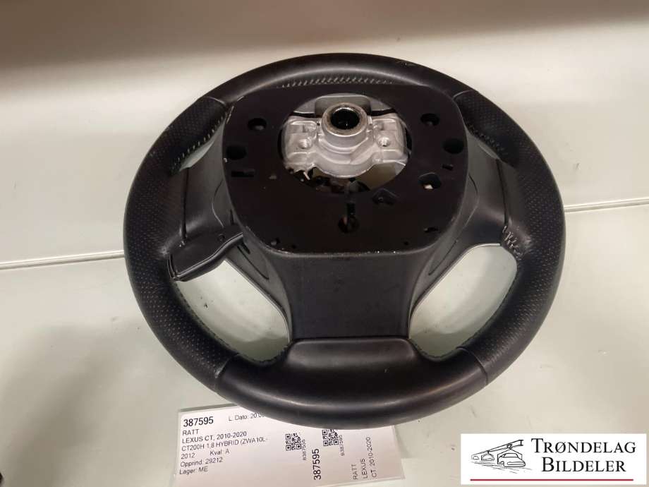 Ratt til Lexus CT 2010-2020 (45100-76080-C1|)
