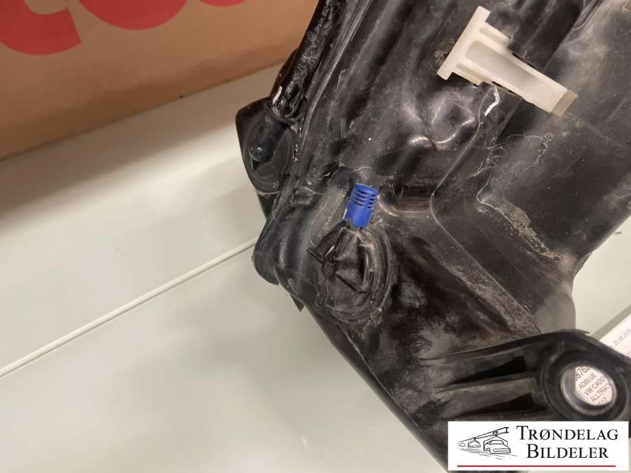 AdBlue tank til VW Caddy 2015-2020 (Type III, Fase 3)  (2K5 131 877 C|)