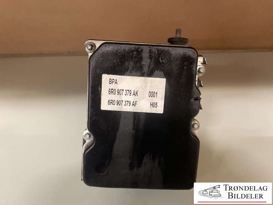 ABS sentral til VW Polo 2009-2014 (Type V, Fase 1)  (6R0 614 517 BA|)