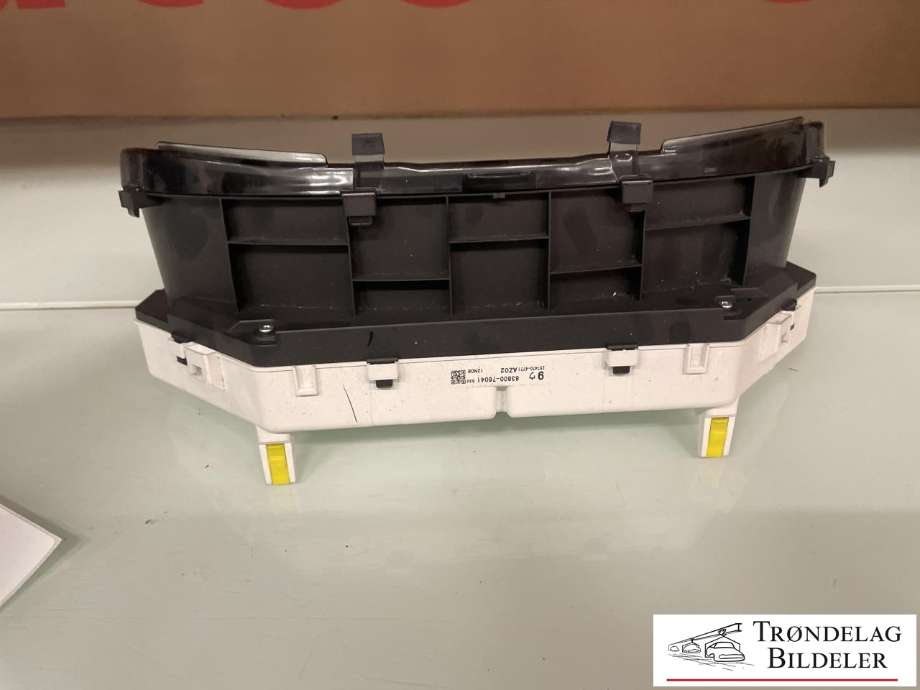 Instrumentpanel til Lexus CT 2010-2020 (8380076041|)
