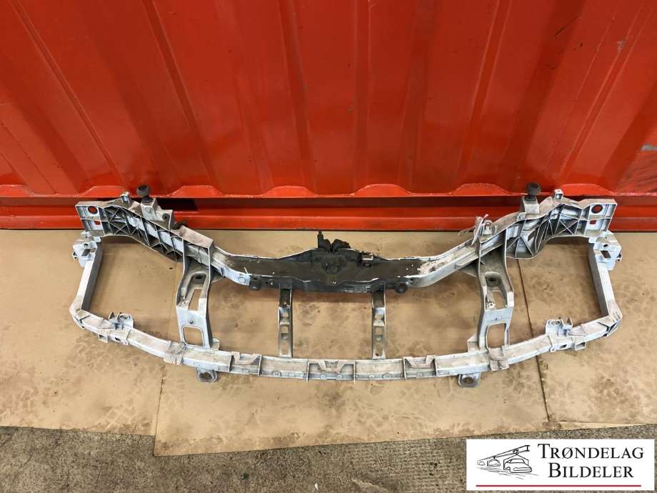 Frontplate til Ford Kuga, 2008-2012 (Type I) (1671607)
