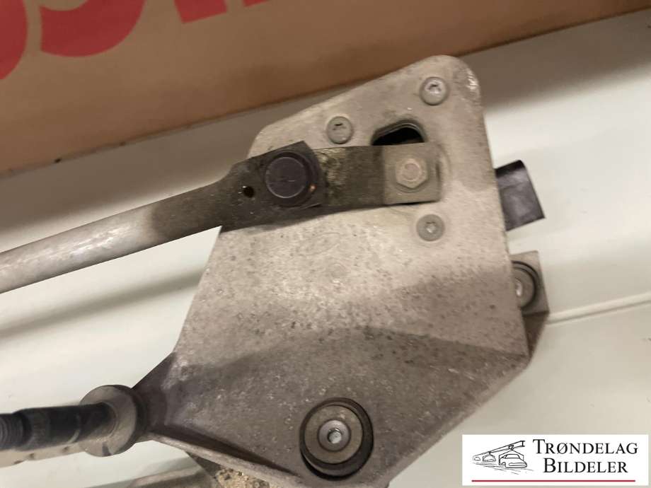 Viskermotor frontrute komplett m/overføring til Ford Kuga 2008-2012 (Type I) (1709010|8V41-17508-AB|)