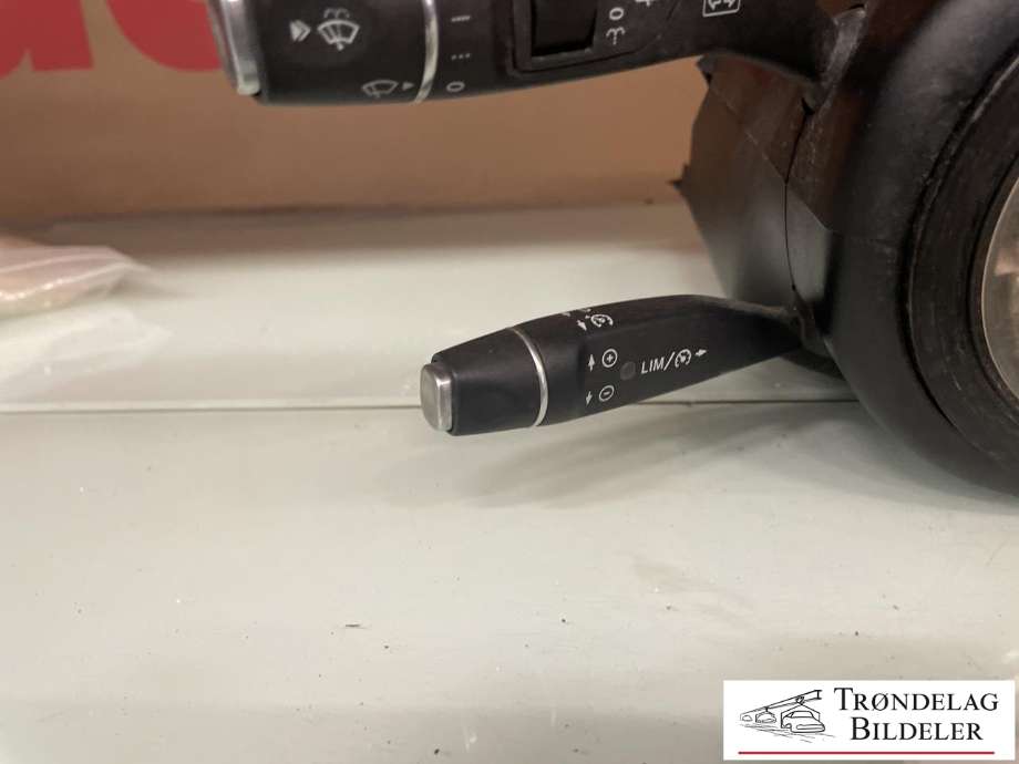 Bryter combi til Mercedes Vito 2014-->> (W447) (W447) (A 246 900 89 17 9051|A 246 900 01 20 9051|)