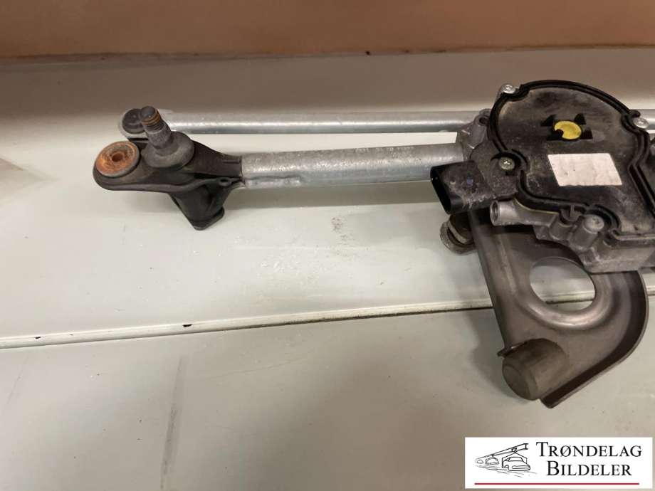 Viskermotor frontrute komplett m/overføring til BMW 3-Serie 2012-2018 (F30/F31/F34) (F30/F31/F34) (61 61 7 260 488|)