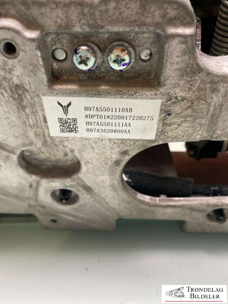 Dashbord diverse til Voyah Free 2021-->>  (550137002|H97A5501110AB|)