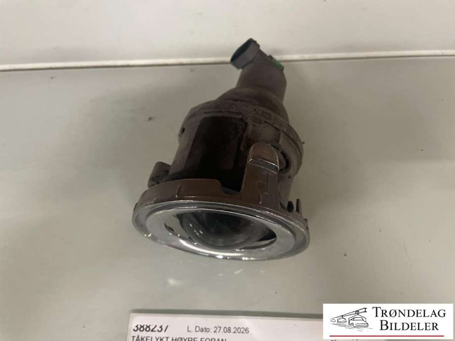 Tåkelykt høyre foran til Lexus RX 2003-2009 (Type II) (XU30) (XU30) (8121148041|)