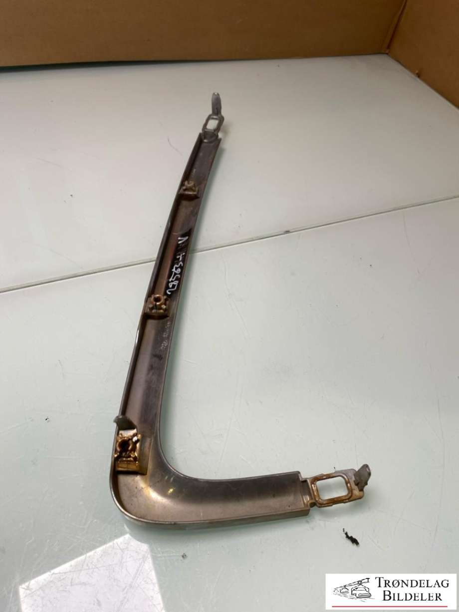 Lister til Mitsubishi ASX 2010-2019 (6400C963|VENSTRE|)