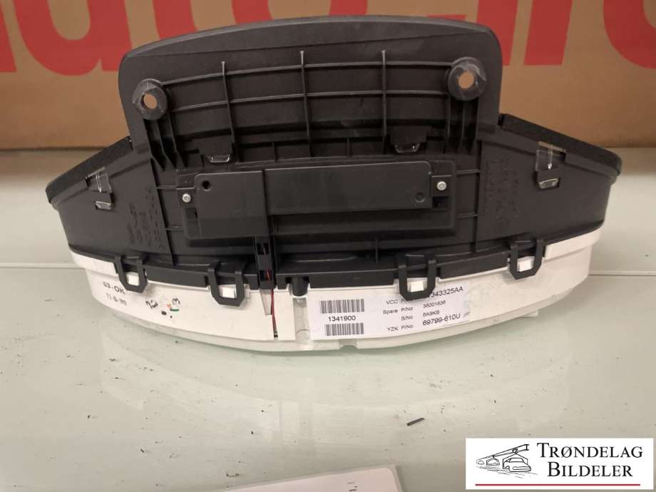 Instrumentpanel til Volvo XC70 2008-2013 (Type II, Fase 1) (31343325AA|36002195|)