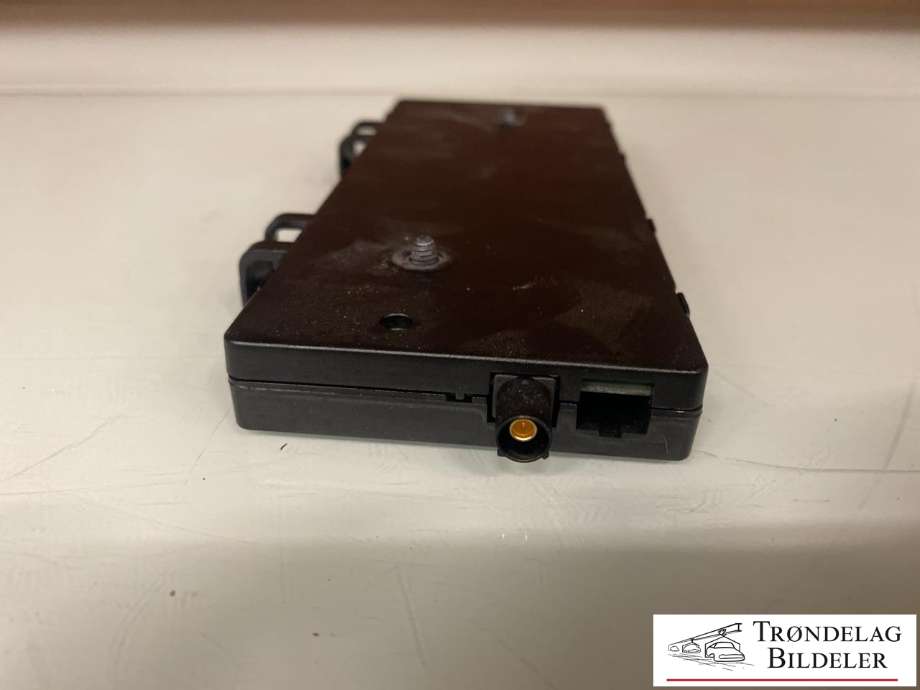 Antenne forsterker til BMW X1 2009-2015 (E84) (E84) (65 20 9 168 335|)