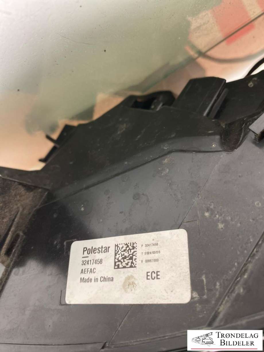 Baklykt venstre ytre til Polestar 3 2024-->> (32417458|VARIANT JA02 JA03|)