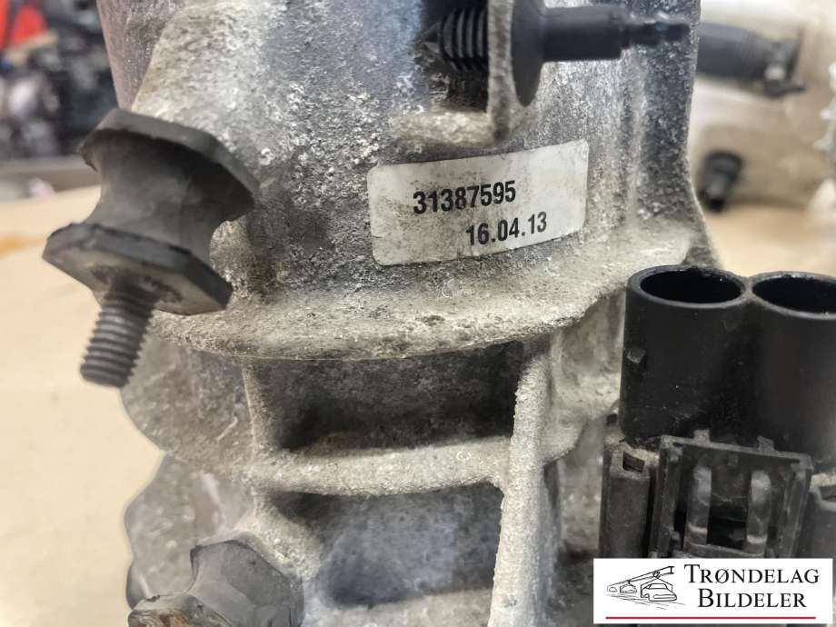 Servo pumpe elektrisk til Volvo XC70 2008-2013 (Type II, Fase 1) (36011310|36050681|36001847|36012390|36001161|36000641|36002940|36001744|36001504)