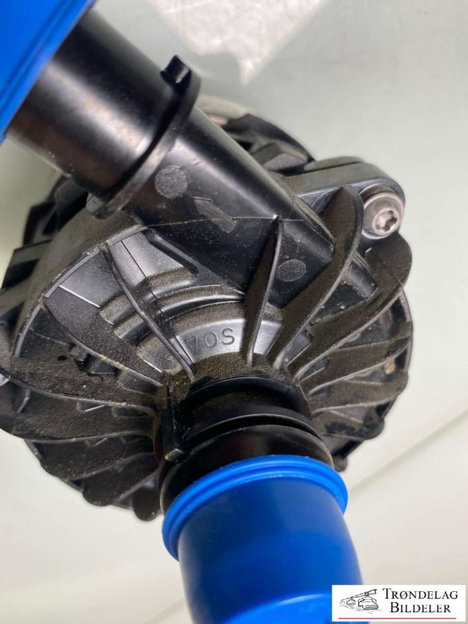 Vannpumpe elektrisk til Polestar 3 2024-->> (32382677|32428114|)