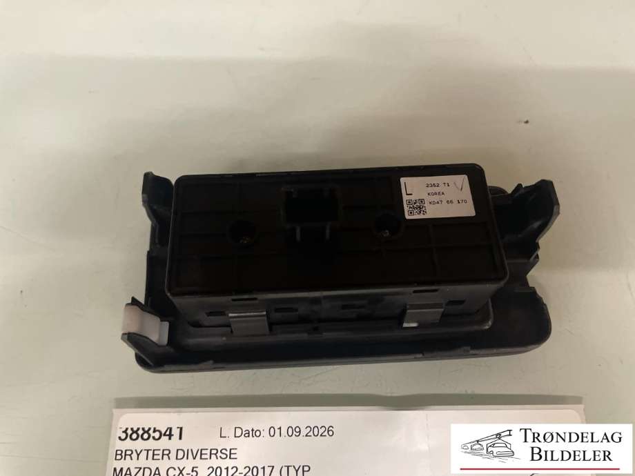 Bryter diverse til Mazda CX-5 2012-2017 (Type I)  (KD4766170|)