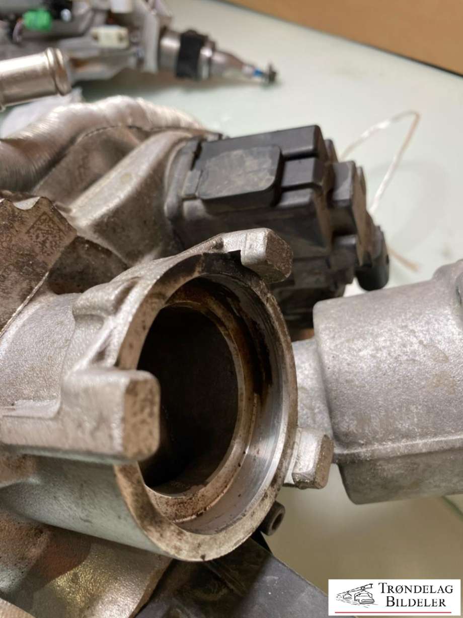 Turbo til Škoda Octavia 2013-2016 (Type III, Fase 1)  (06K 145 701 T |06K 145 721 Q |06K 145 701 N |06K 145 701 S |06K 145 713 J|06K 145 701 M |06K 145 701 J |06K 145 701 E|06K 145 701 L|06K 145 721 G|06K 145 721 GX|06K 145 721 QX)