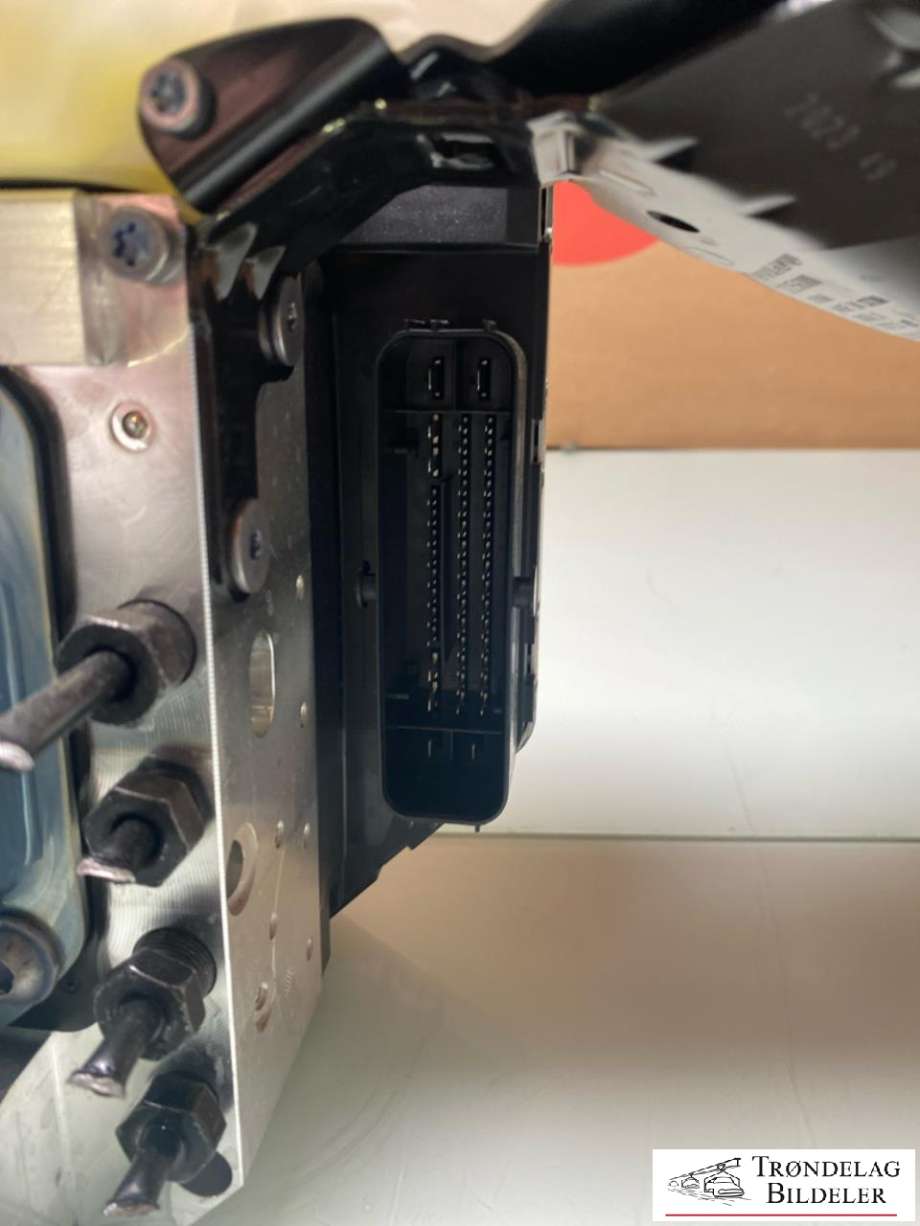 Bremsepumpe hoved til Polestar 3 2024-->>  (36011750|VARIANT C101 and HA01|)