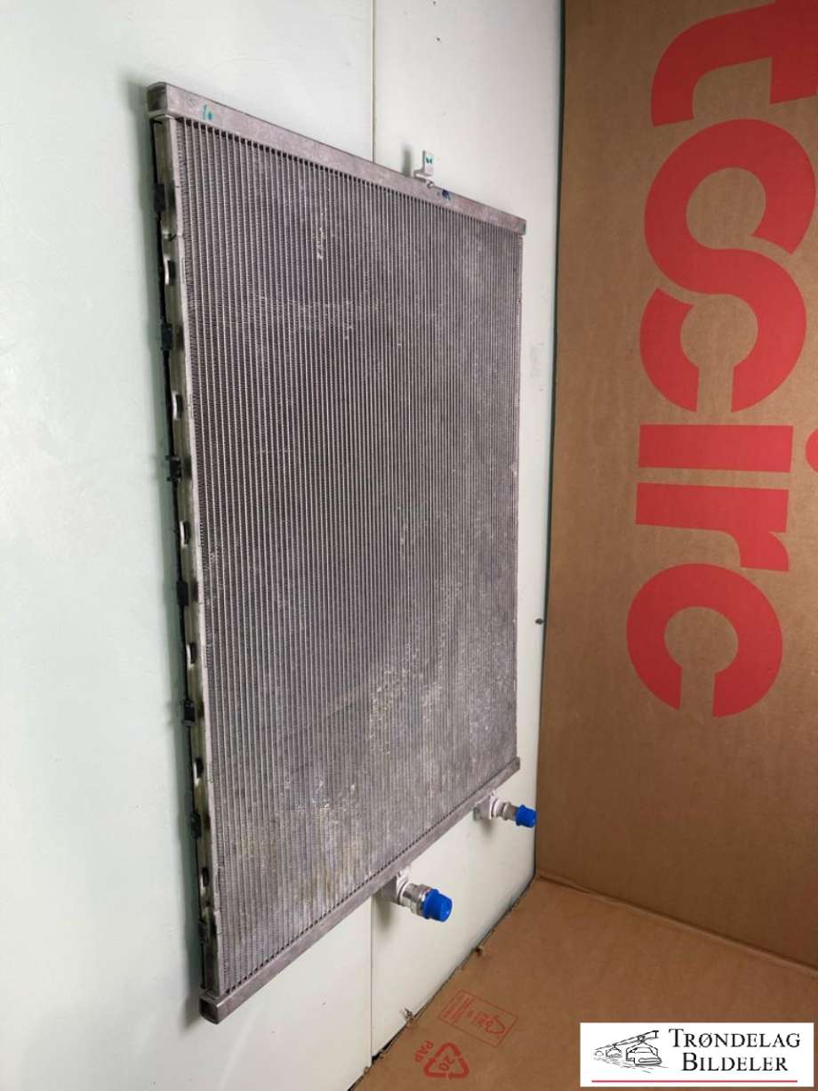 Radiator (automat gir) til Polestar 3, 2024-->>  (32339354)