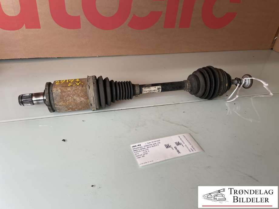 Drivaksel venstre bak, diesel/manuell til BMW 3-Serie, 2012-2018 (F30/F31/F34) (F30/F31/F34) (33 20 8 680 348)