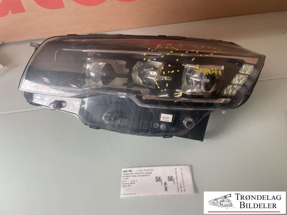 Frontlykt venstre xenon til Peugeot 508 2014-2018 (Type I, Fase 2) (98 072 417 80|16 124 953 80|)