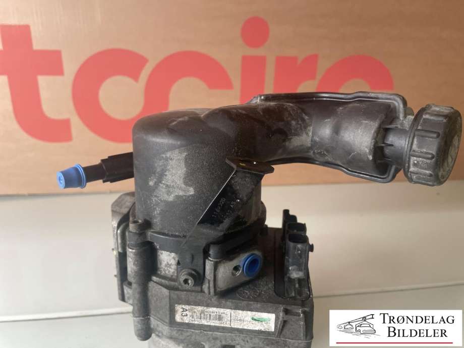 Servo pumpe elektrisk til Peugeot 508 2014-2018 (Type I, Fase 2) (16 134 084 80|16 290 939 80|16 238 362 80|1606406680|1607460280|1609238580|1609240580|1609240980|1610538580|1610538680|1610538780|1611509180|1611512080|1611563480|1611567280)