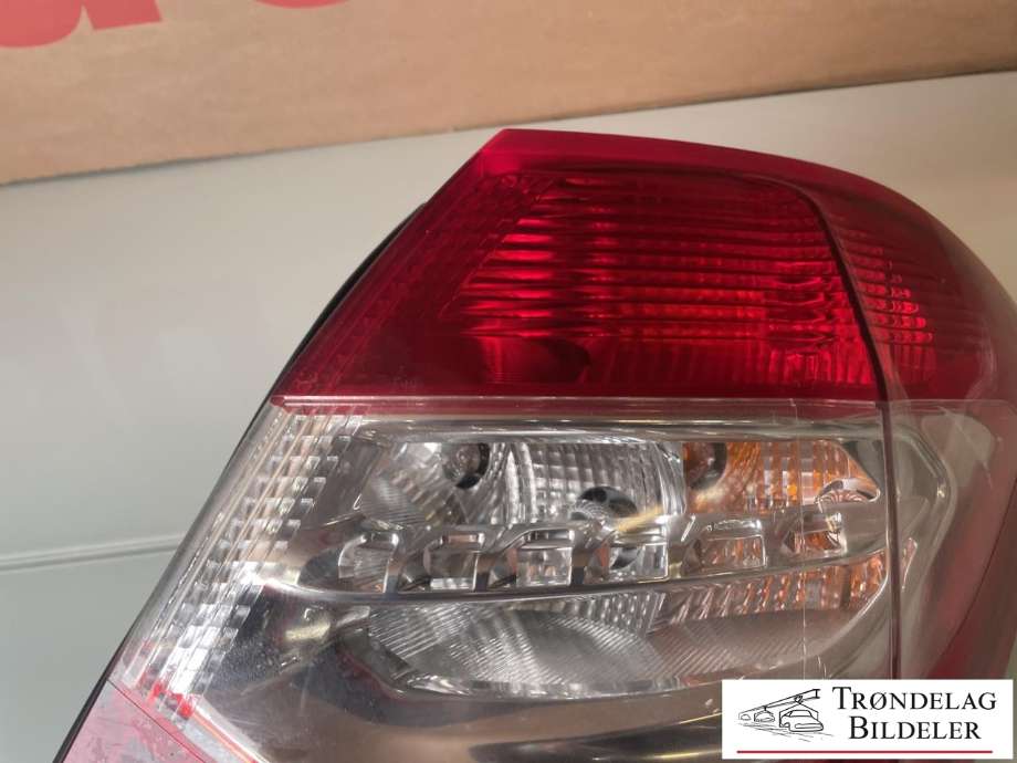 Baklykt høyre ytre til Citroën C4 2011-2017 (Type II)  (98 086 243 80|)