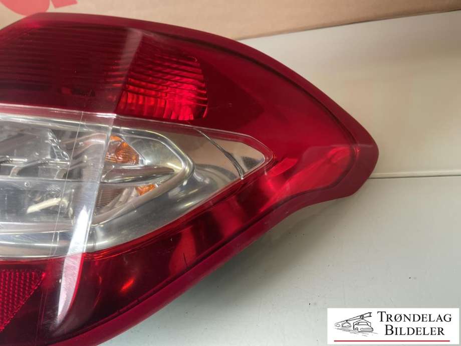 Baklykt høyre ytre til Citroën C4 2011-2017 (Type II)  (98 086 243 80|)