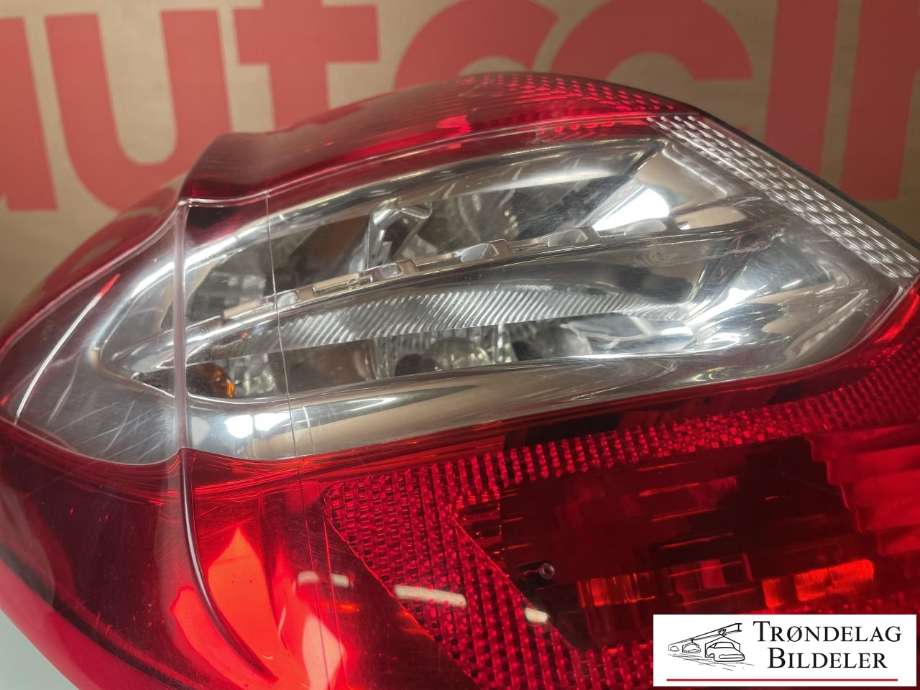 Baklykt venstre ytre til Citroën C4 2011-2017 (Type II)  (98 086 244 80|)