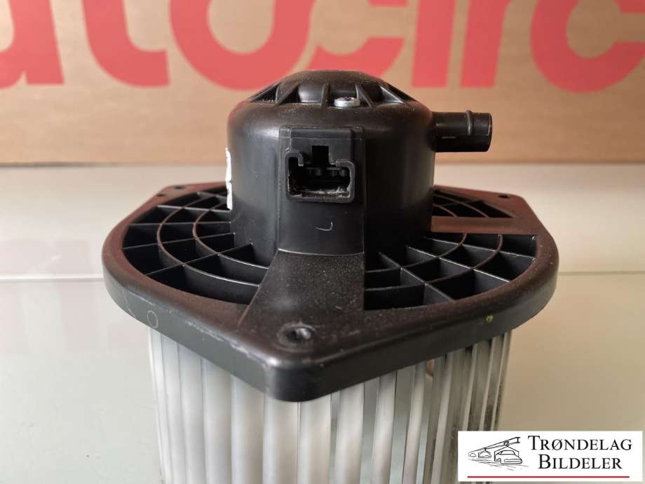 Varmeapparat motor til Mitsubishi Outlander 2010-2012 (Type II, Fase 2)  (7802A217|7802A017|7802A238|7802a357|7802a239|7802a277|7802a356|6441z4|6441cc|6441z3|1635675880|1609726680|1612376480)
