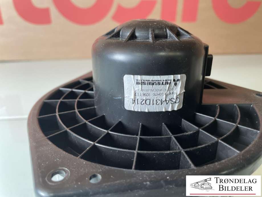 Varmeapparat motor til Mitsubishi Outlander 2010-2012 (Type II, Fase 2)  (7802A217|7802A017|7802A238|7802a357|7802a239|7802a277|7802a356|6441z4|6441cc|6441z3|1635675880|1609726680|1612376480)