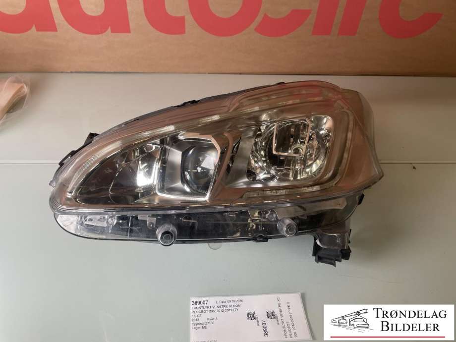 Frontlykt venstre xenon til Peugeot 208, 2012-2019 (Type I)  (98 028 552 80)