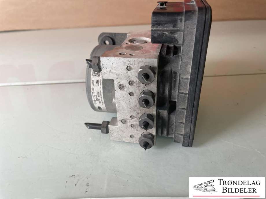 ABS sentral til Ford Transit Courier 2018-2023 (Type I, Fase 2)  (2395101|JY16-2B373-BB|)