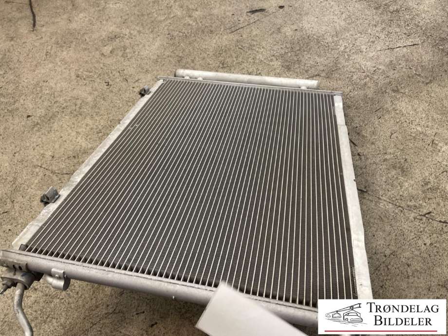 Aircondition radiator til Ford Transit Courier 2018-2023 (Type I, Fase 2)  (2695309|H1BH-19710-AC|)