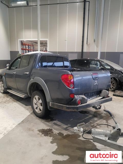 Mitsubishi L200 2006-2015 (Type IV) , Motorkode: 4D56, Girkassekode: 5 GIR