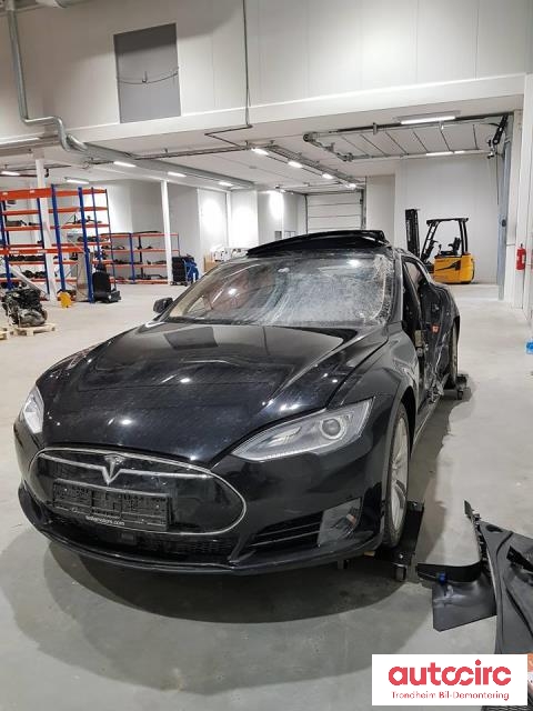 Tesla Model S 2013-2016 (Fase 1) , Motorkode: L2S, Girkassekode: 