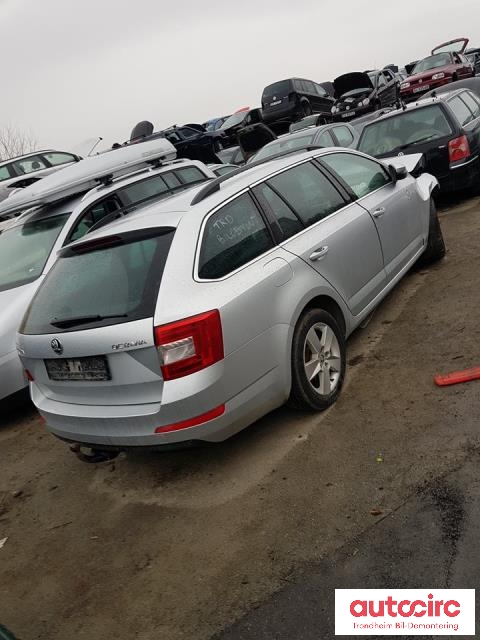Škoda Octavia 2013-2016 (Type III, Fase 1) , Motorkode: CLH(CLHA), Girkassekode: MRV    AMB