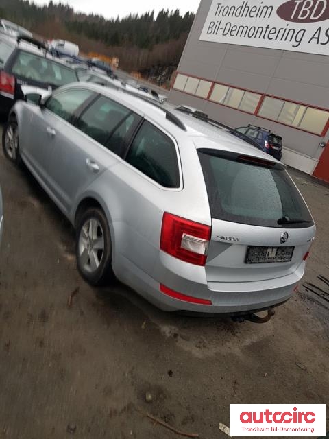 Škoda Octavia 2013-2016 (Type III, Fase 1) , Motorkode: CLH(CLHA), Girkassekode: MRV    AMB