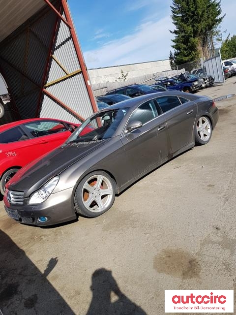 Mercedes CLS 2004-2010 (C219) (C219), Motorkode: OM642.920, Girkassekode: 