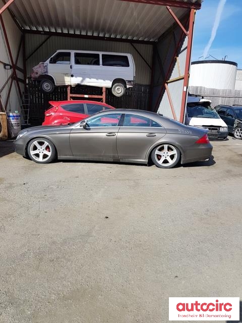 Mercedes CLS 2004-2010 (C219) (C219), Motorkode: OM642.920, Girkassekode: 