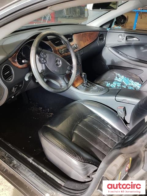 Mercedes CLS 2004-2010 (C219) (C219), Motorkode: OM642.920, Girkassekode: 