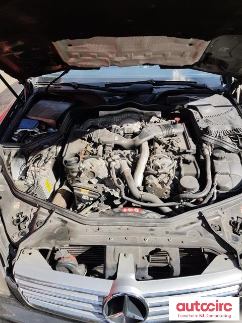 Mercedes CLS 2004-2010 (C219) (C219), Motorkode: OM642.920, Girkassekode: 