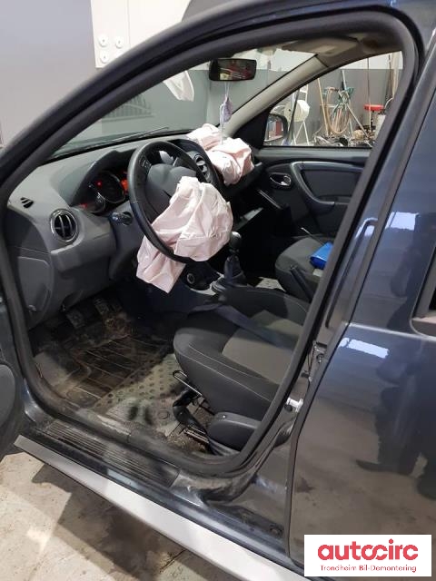 Dacia Duster 2010-2017 (Type I) , Motorkode: K9K-898, Girkassekode: TL8005