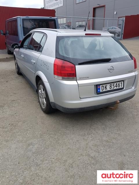 Opel Signum 2003-2006 , Motorkode: Z22YH, Girkassekode: