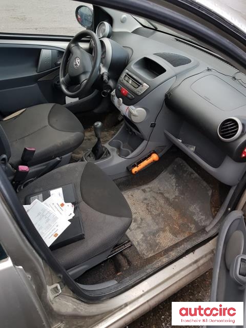Toyota Aygo 2005-2014 (Type I) , Motorkode: 1KR-FE, Girkassekode: 