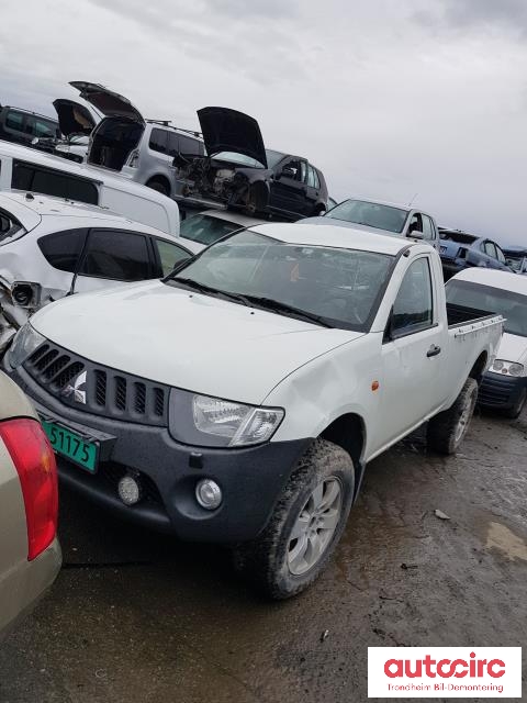 Mitsubishi L200 2006-2015 (Type IV) , Motorkode: 4D56, Girkassekode: 5TRINNS